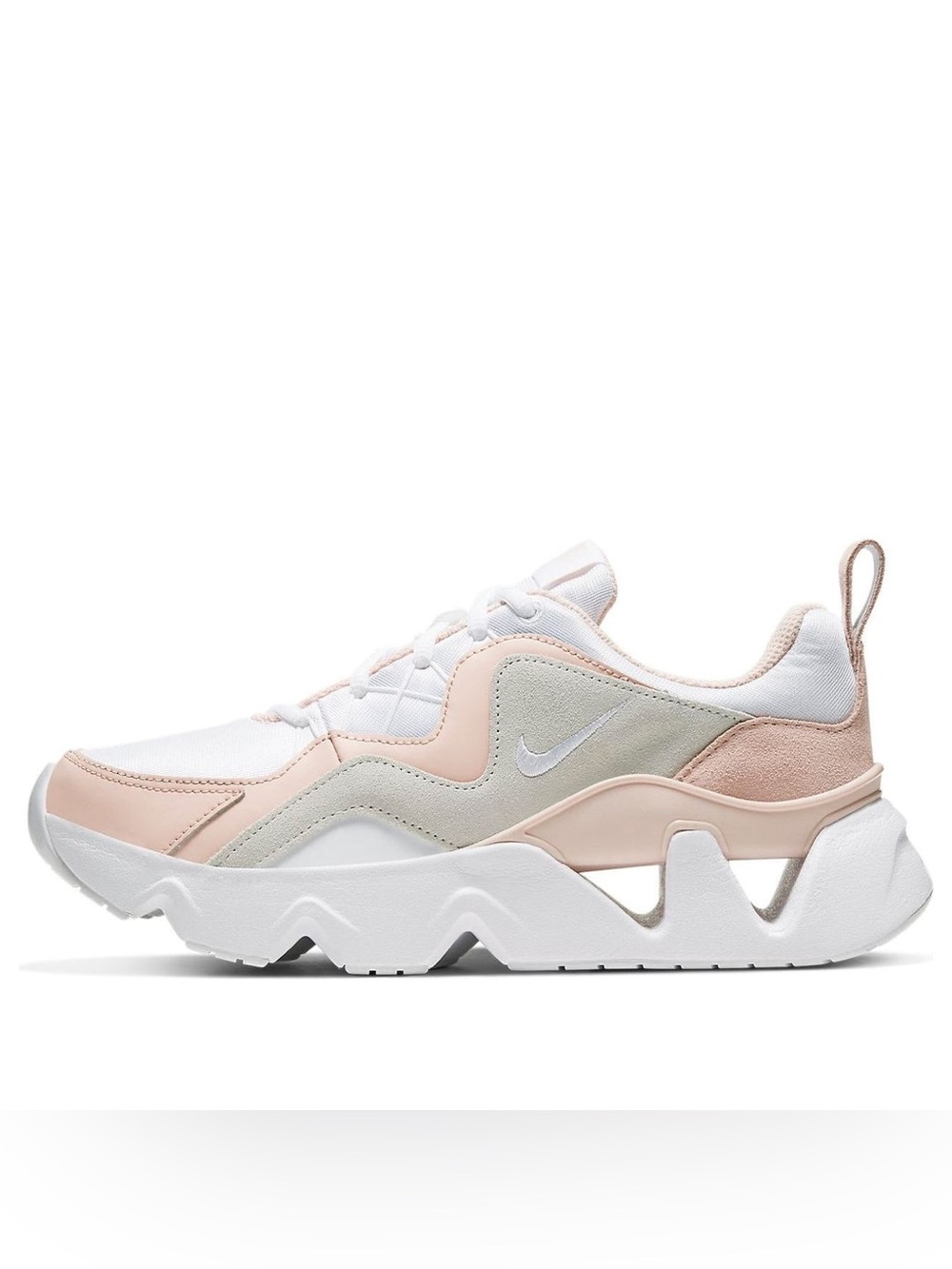 WORN ONCE! Nike Women's RYZ 365 sneakers